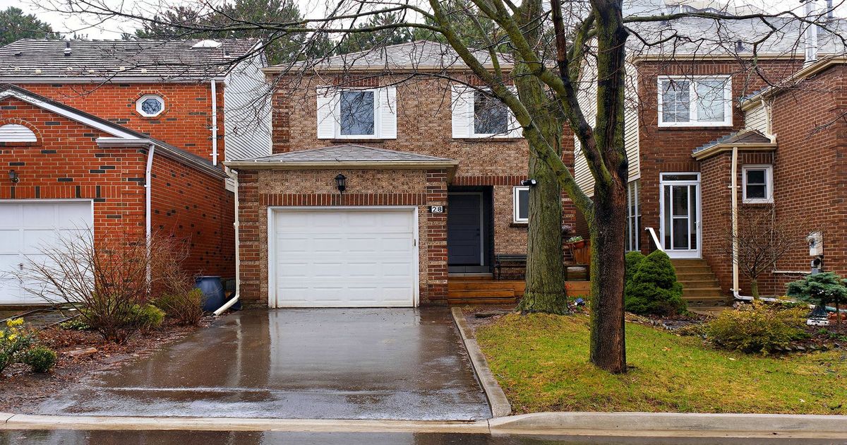 28 Lansbury Court Vaughan