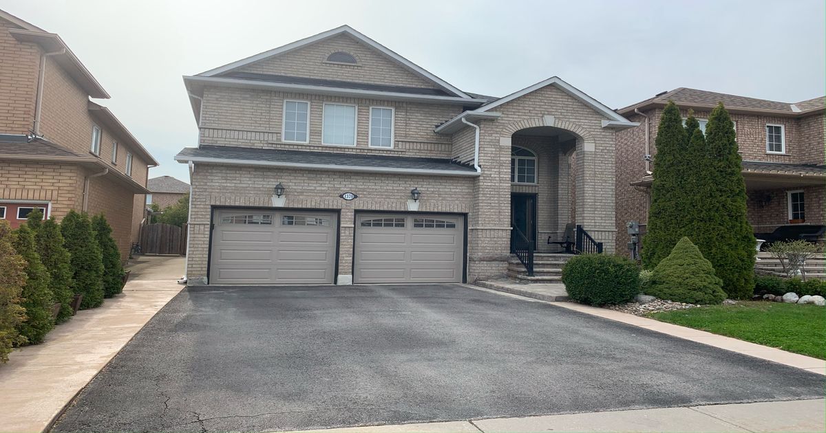 1370 Clarence Street Vaughan