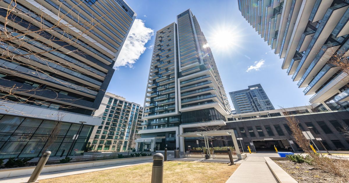 105 Oneida Crescent Richmond Hill