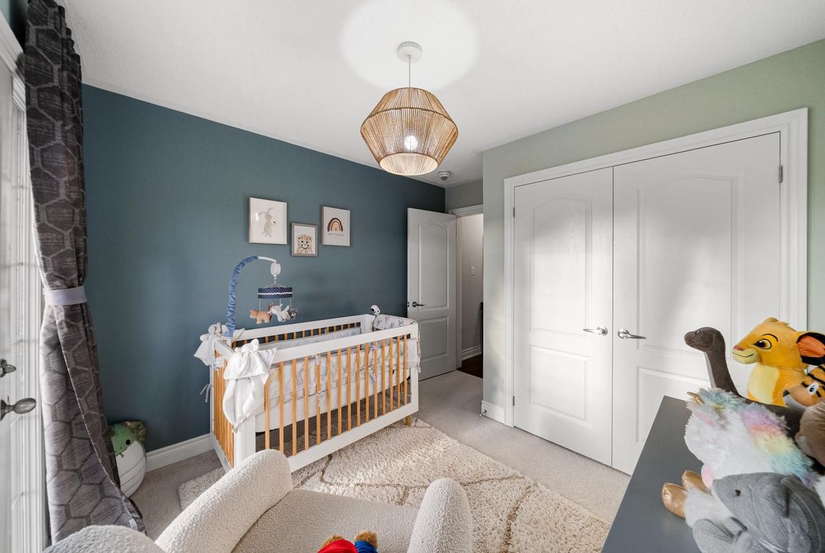 7 Carratuck Street East Gwillimbury 7 Carratuck Street East Gwillimbury