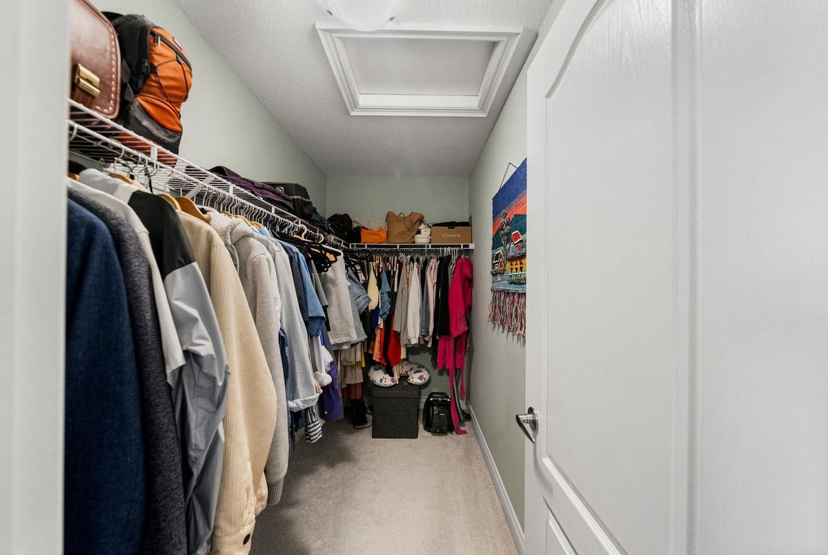 7 Carratuck Street East Gwillimbury 7 Carratuck Street East Gwillimbury