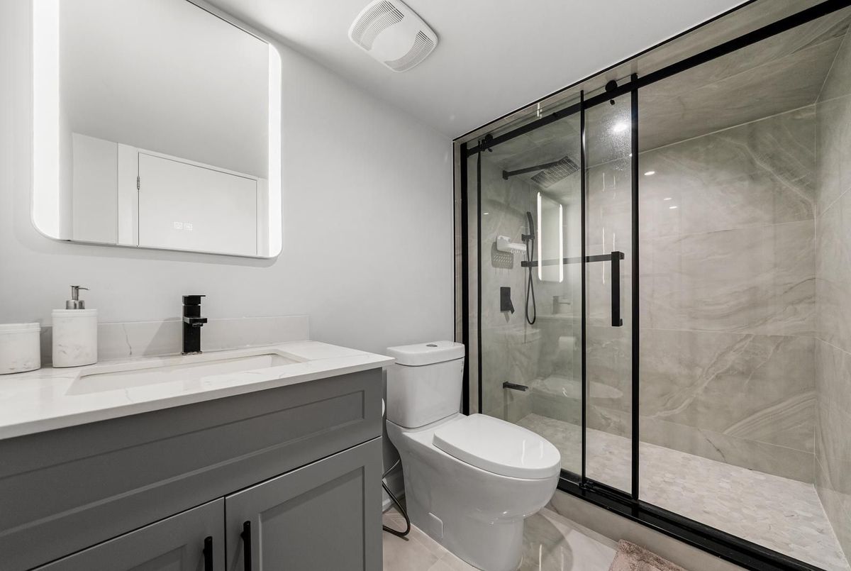 7 Carratuck Street East Gwillimbury 7 Carratuck Street East Gwillimbury