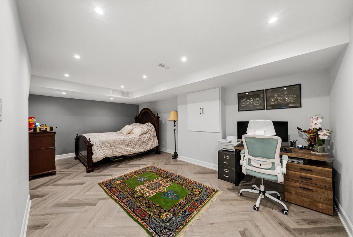 7 Carratuck Street East Gwillimbury 7 Carratuck Street East Gwillimbury