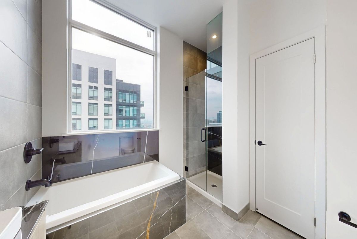 8888 Yonge Street Richmond Hill 8888 Yonge Street Richmond Hill