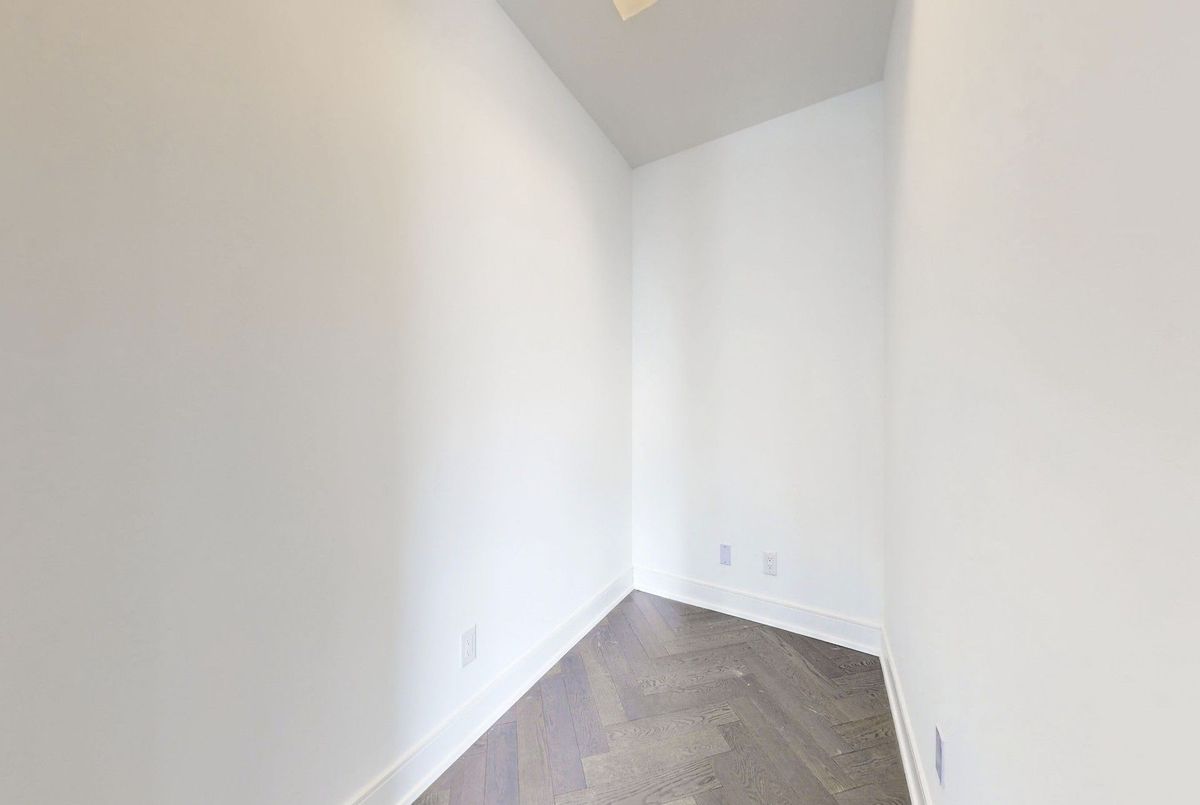 8888 Yonge Street Richmond Hill 8888 Yonge Street Richmond Hill