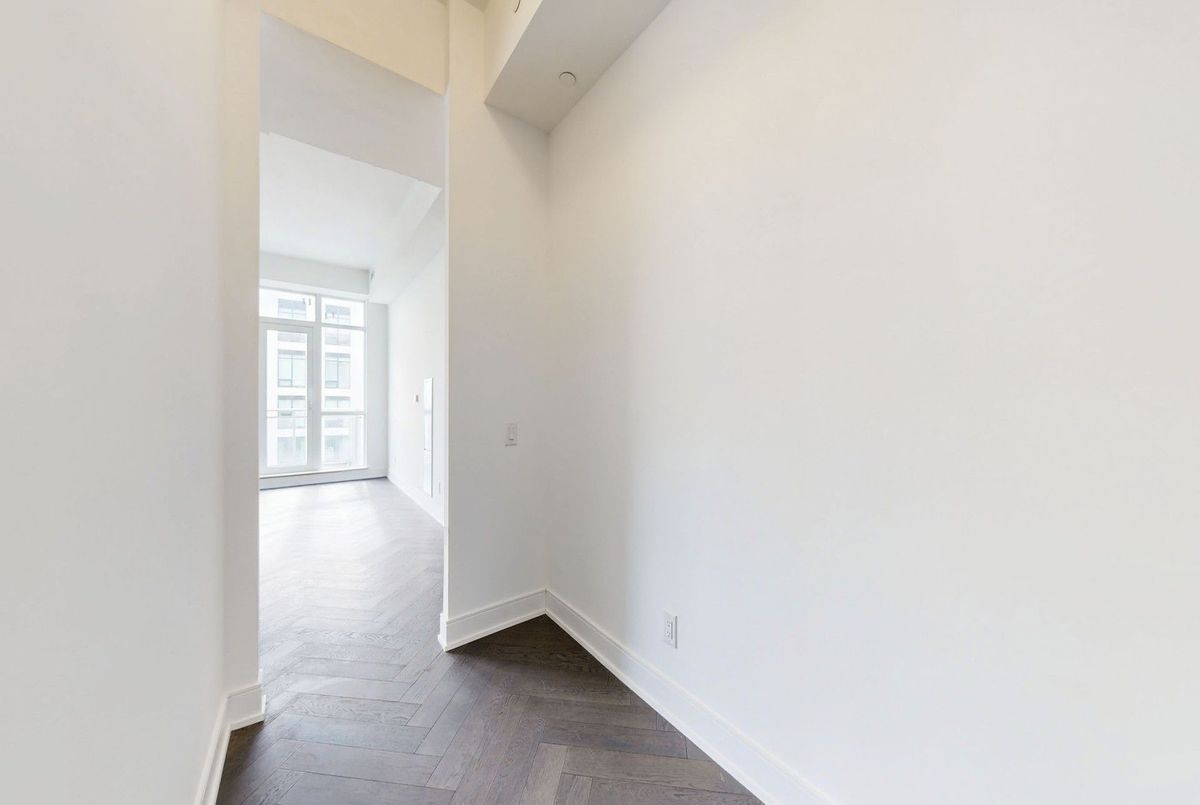 8888 Yonge Street Richmond Hill 8888 Yonge Street Richmond Hill