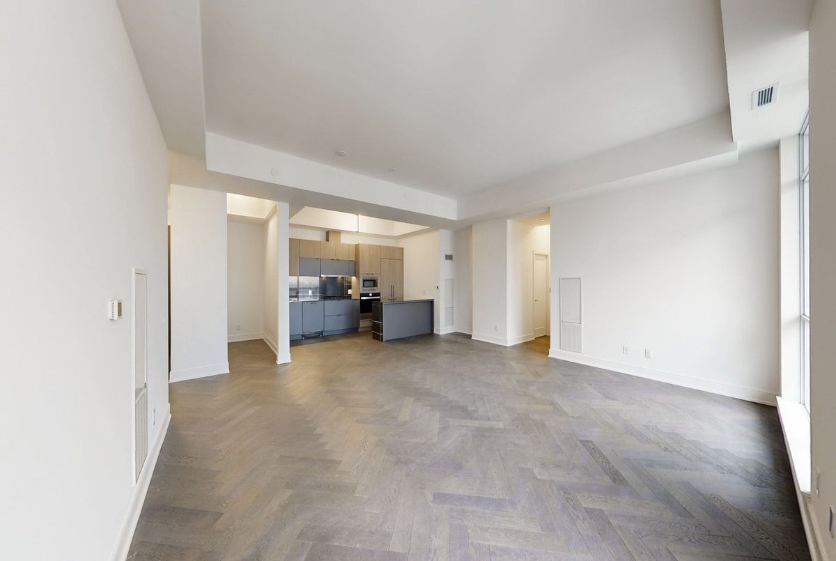 8888 Yonge Street Richmond Hill 8888 Yonge Street Richmond Hill