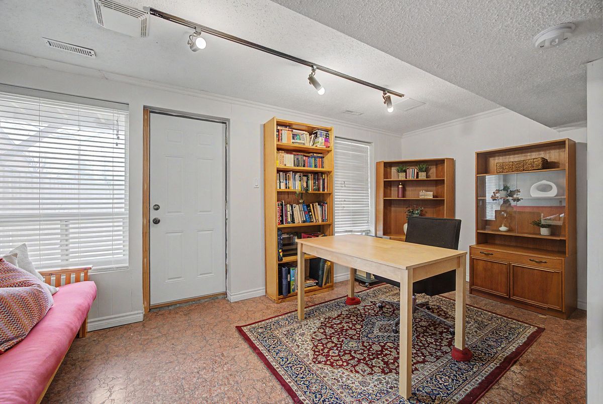 11 Plaisance Road Richmond Hill 11 Plaisance Road Richmond Hill