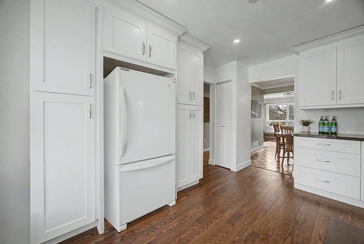 11 Plaisance Road Richmond Hill 11 Plaisance Road Richmond Hill