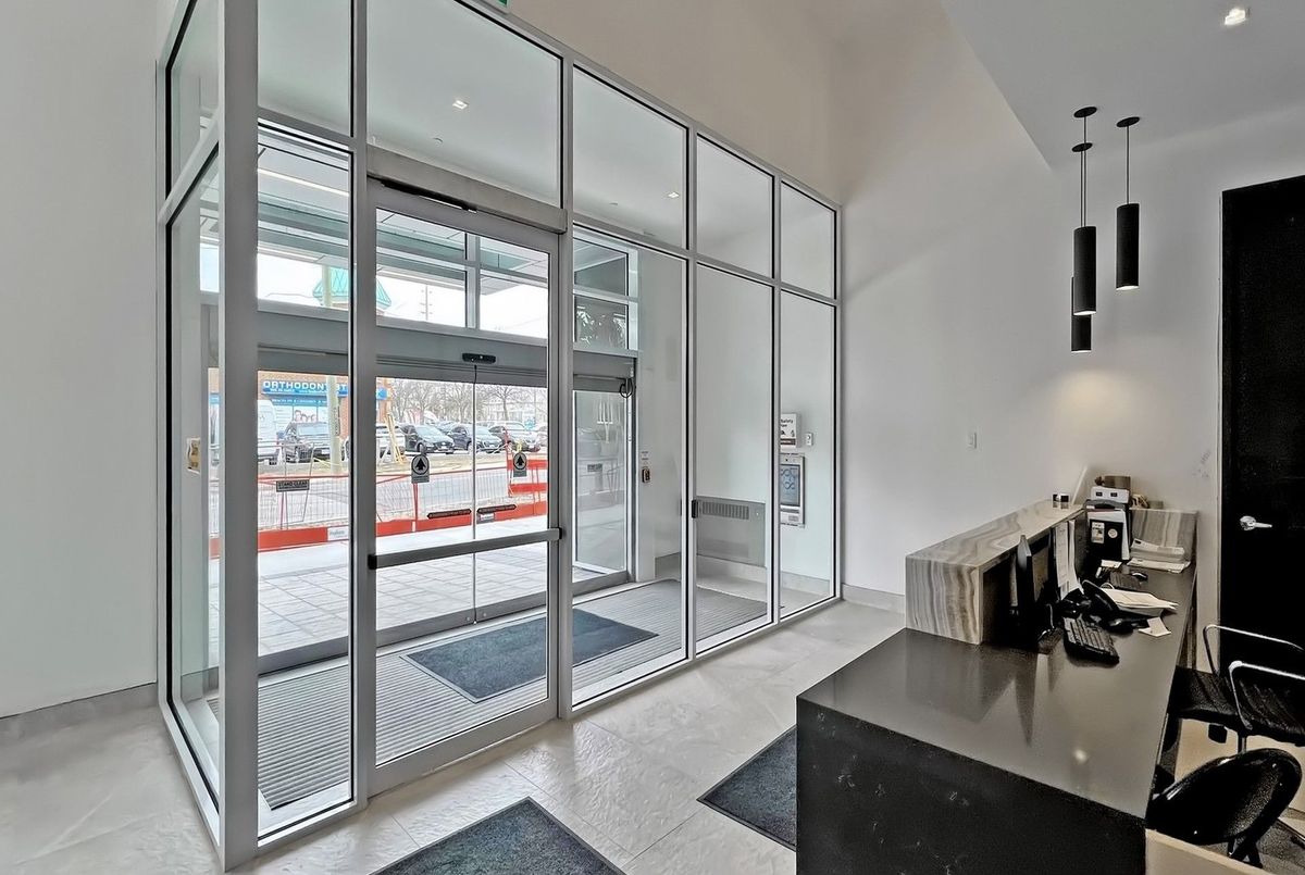 8888 Yonge Street Richmond Hill 8888 Yonge Street Richmond Hill