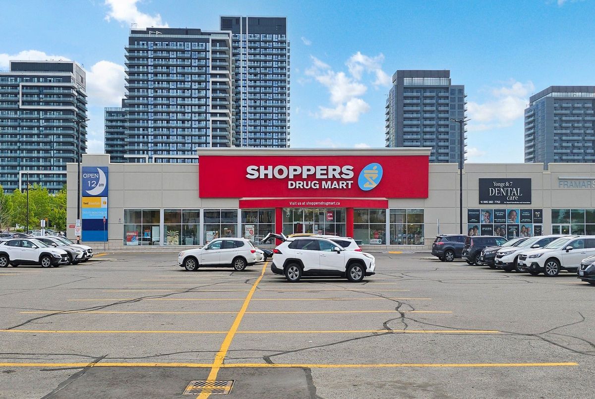 8888 Yonge Street Richmond Hill 8888 Yonge Street Richmond Hill
