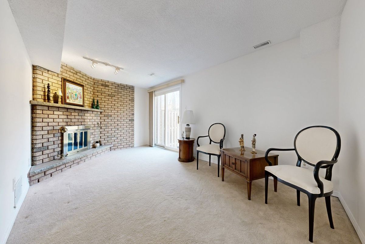 14 Dunkeld Way Markham 14 Dunkeld Way Markham