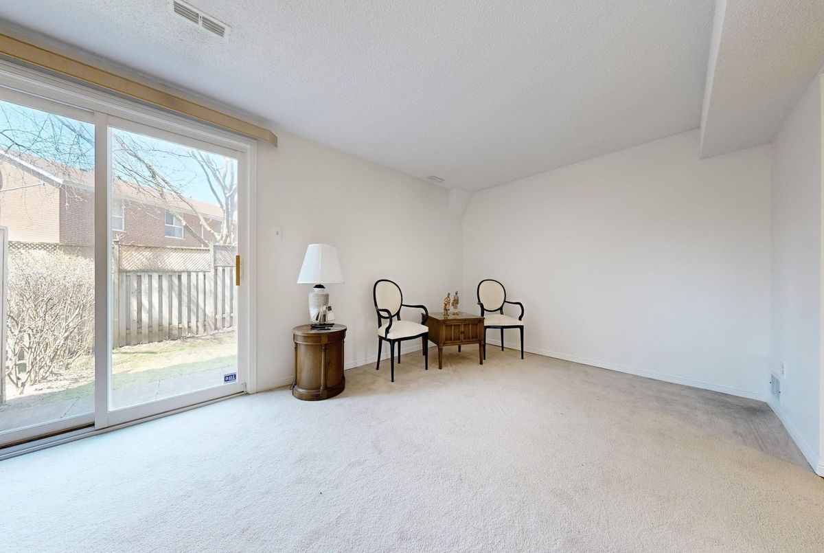 14 Dunkeld Way Markham 14 Dunkeld Way Markham