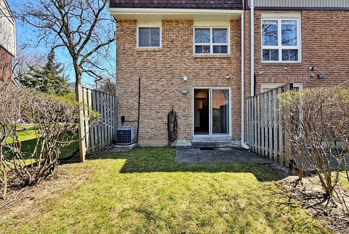 14 Dunkeld Way Markham 14 Dunkeld Way Markham