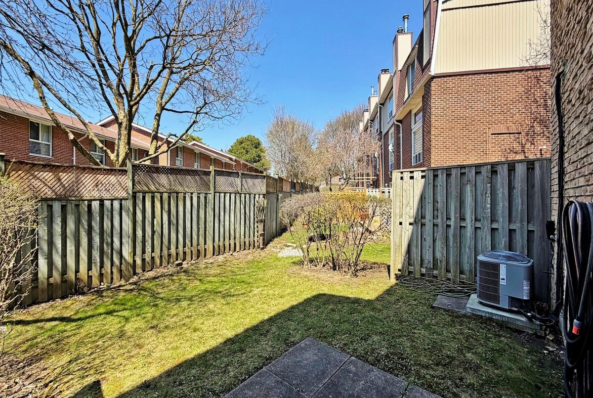 14 Dunkeld Way Markham 14 Dunkeld Way Markham