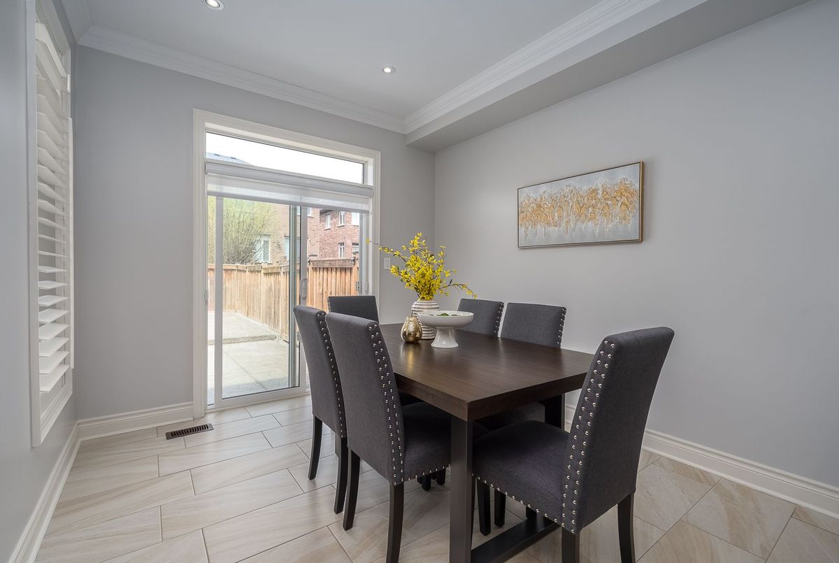 103 Cayton Crescent Bradford West Gwillimbury 103 Cayton Crescent Bradford West Gwillimbury