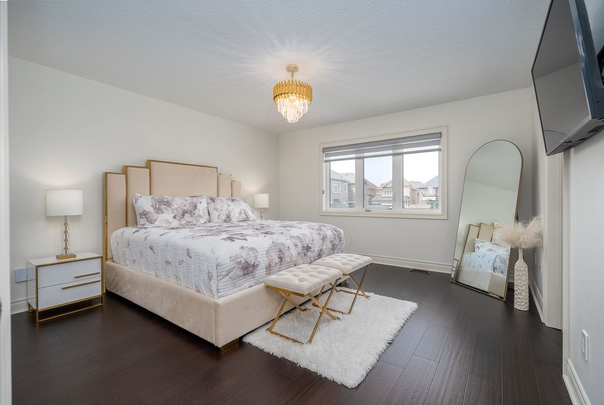 103 Cayton Crescent Bradford West Gwillimbury 103 Cayton Crescent Bradford West Gwillimbury