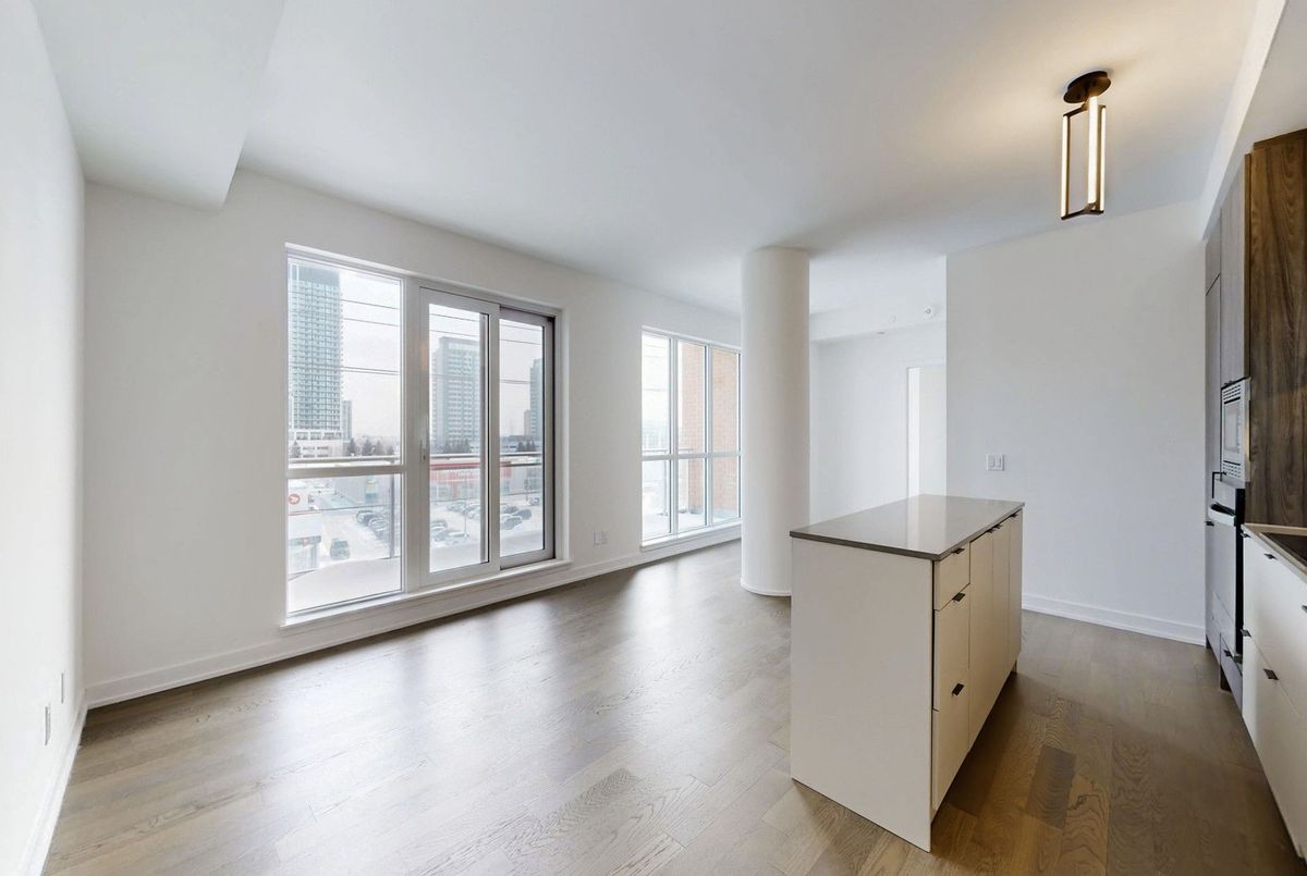 8888 Yonge Street Richmond Hill 8888 Yonge Street Richmond Hill