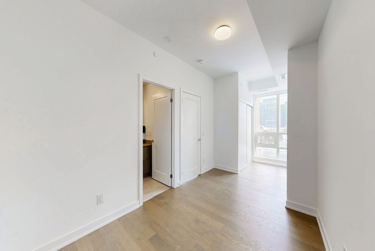 8888 Yonge Street Richmond Hill 8888 Yonge Street Richmond Hill