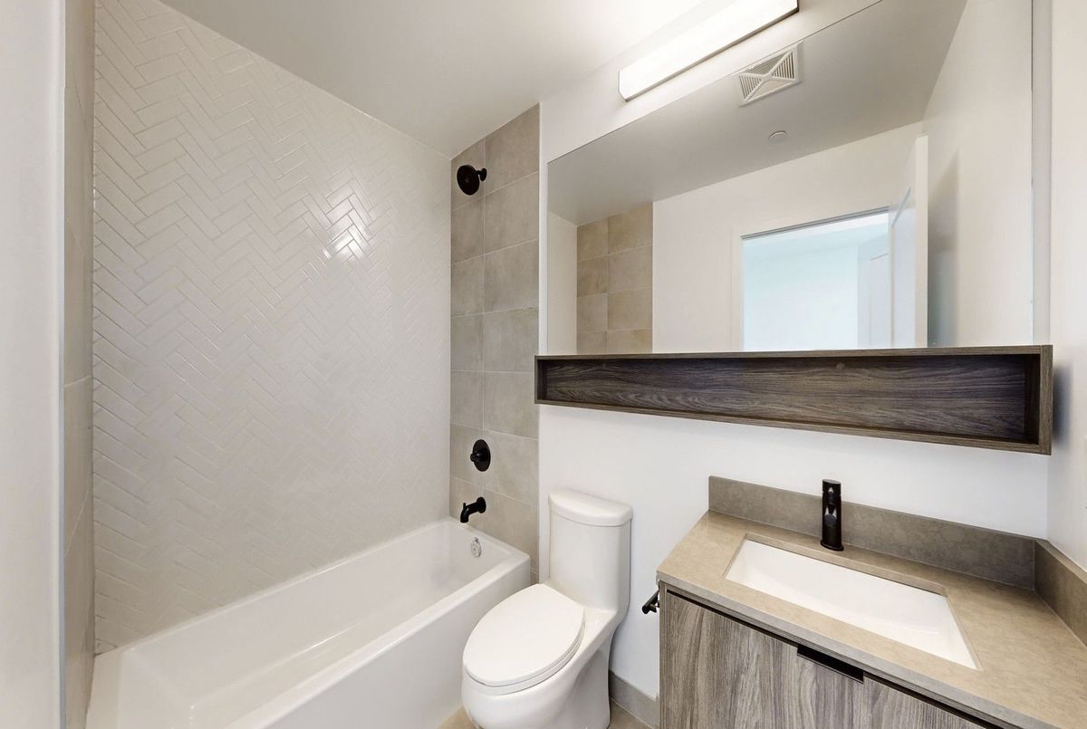 8888 Yonge Street Richmond Hill 8888 Yonge Street Richmond Hill