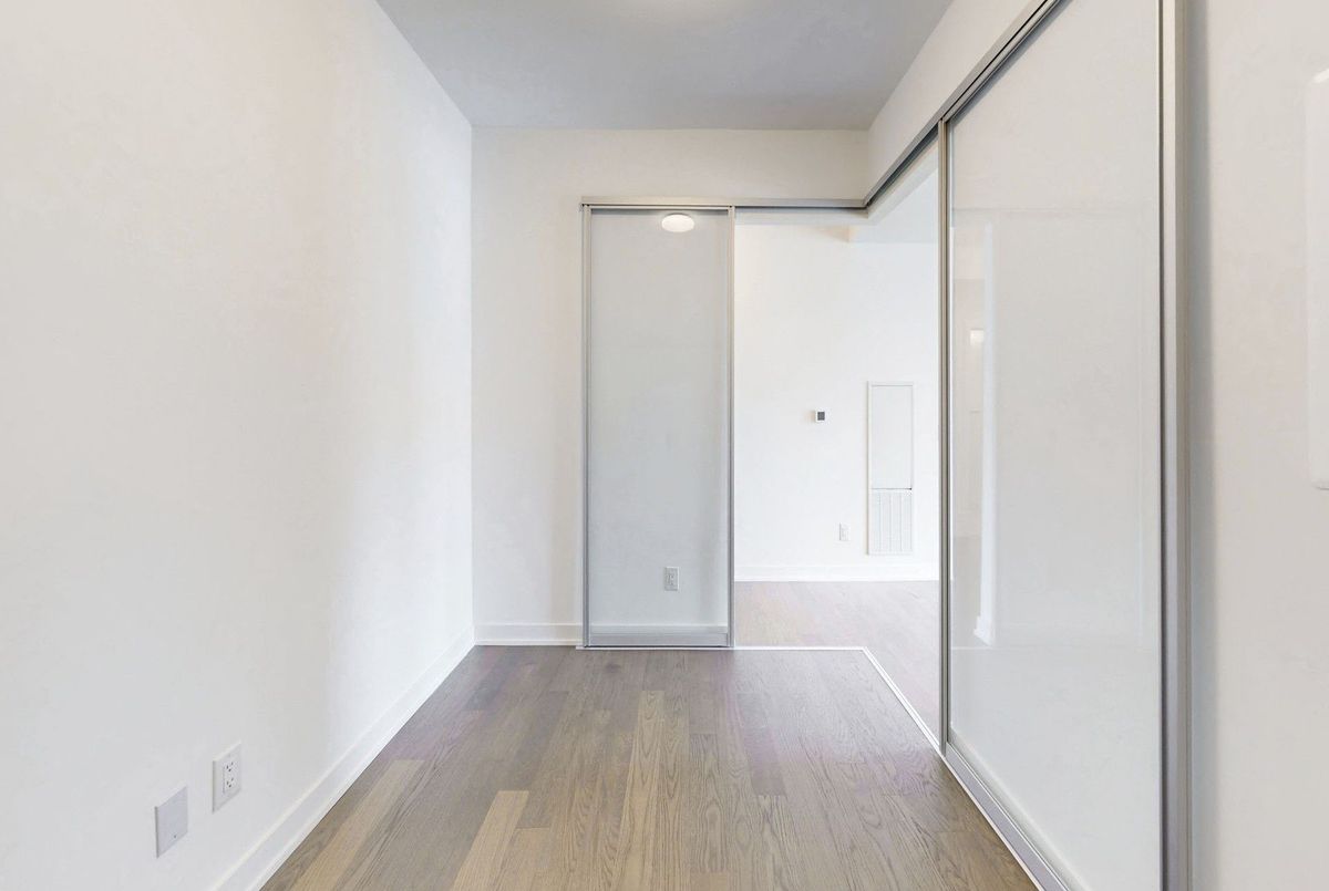8888 Yonge Street Richmond Hill 8888 Yonge Street Richmond Hill