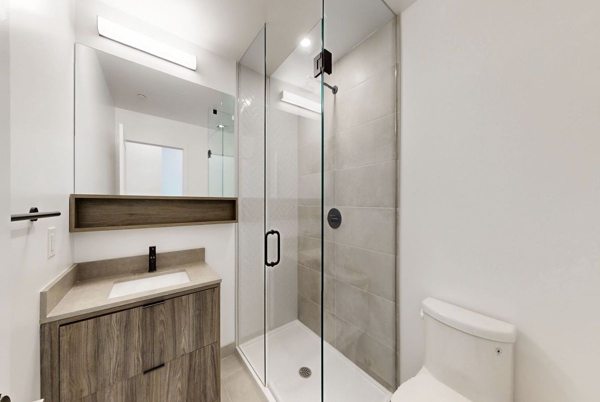 8888 Yonge Street Richmond Hill 8888 Yonge Street Richmond Hill