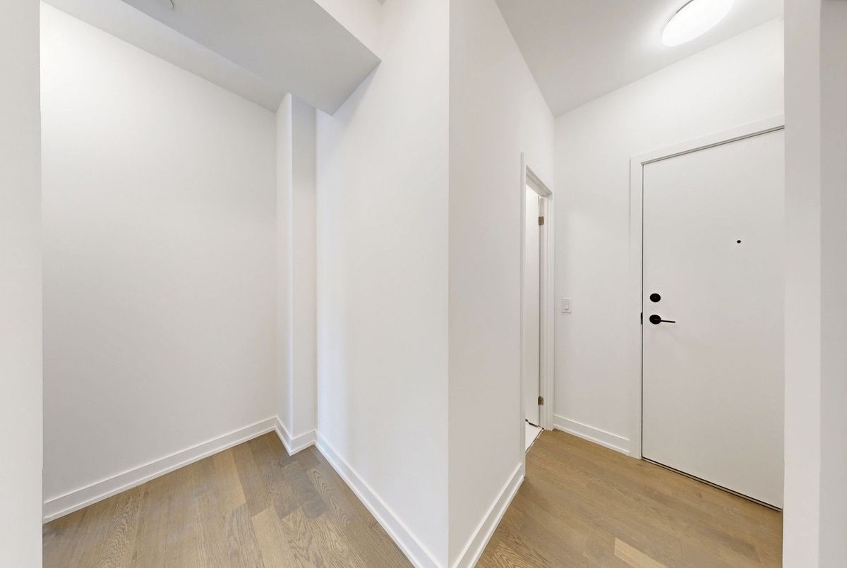8888 Yonge Street Richmond Hill 8888 Yonge Street Richmond Hill
