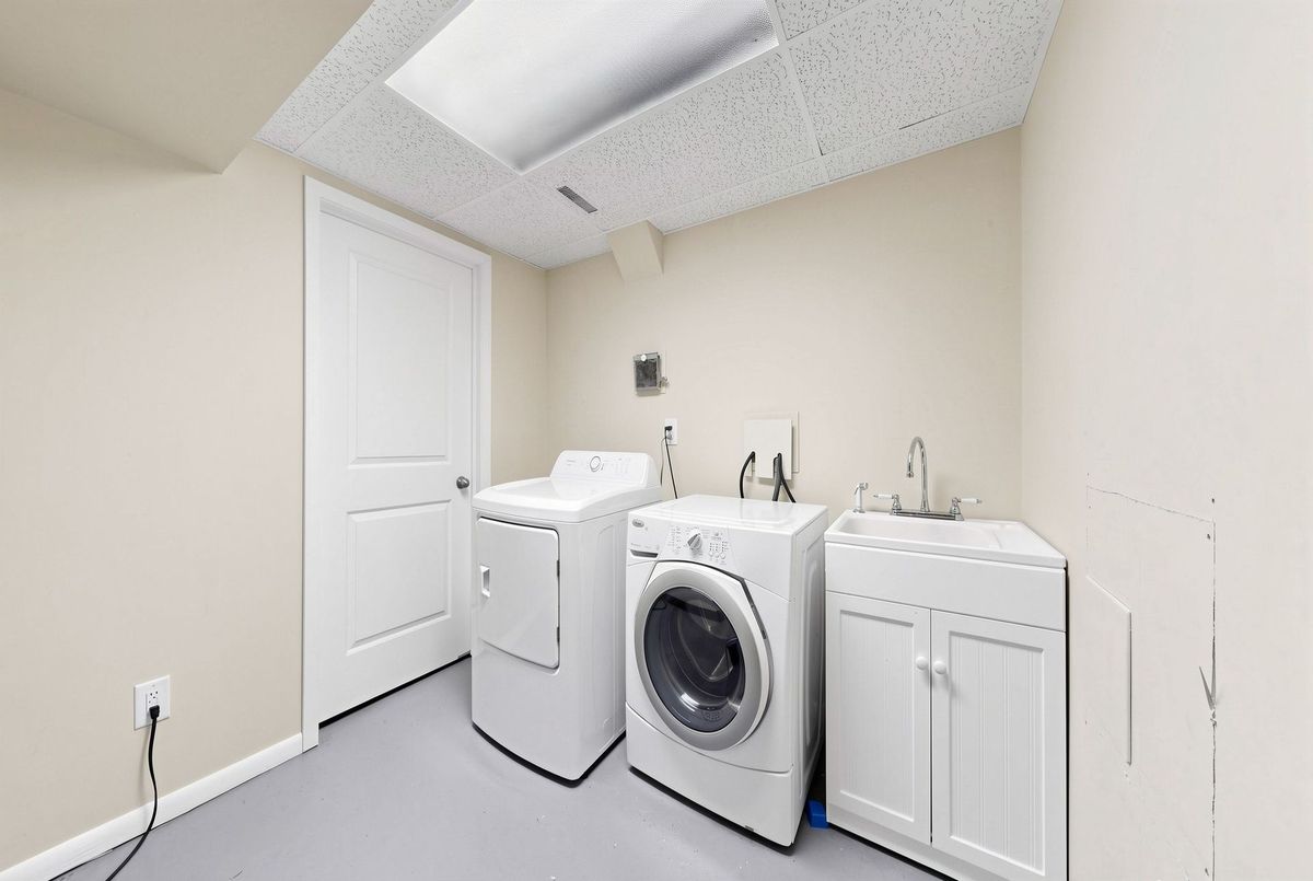 23 Jondan Crescent Markham 23 Jondan Crescent Markham