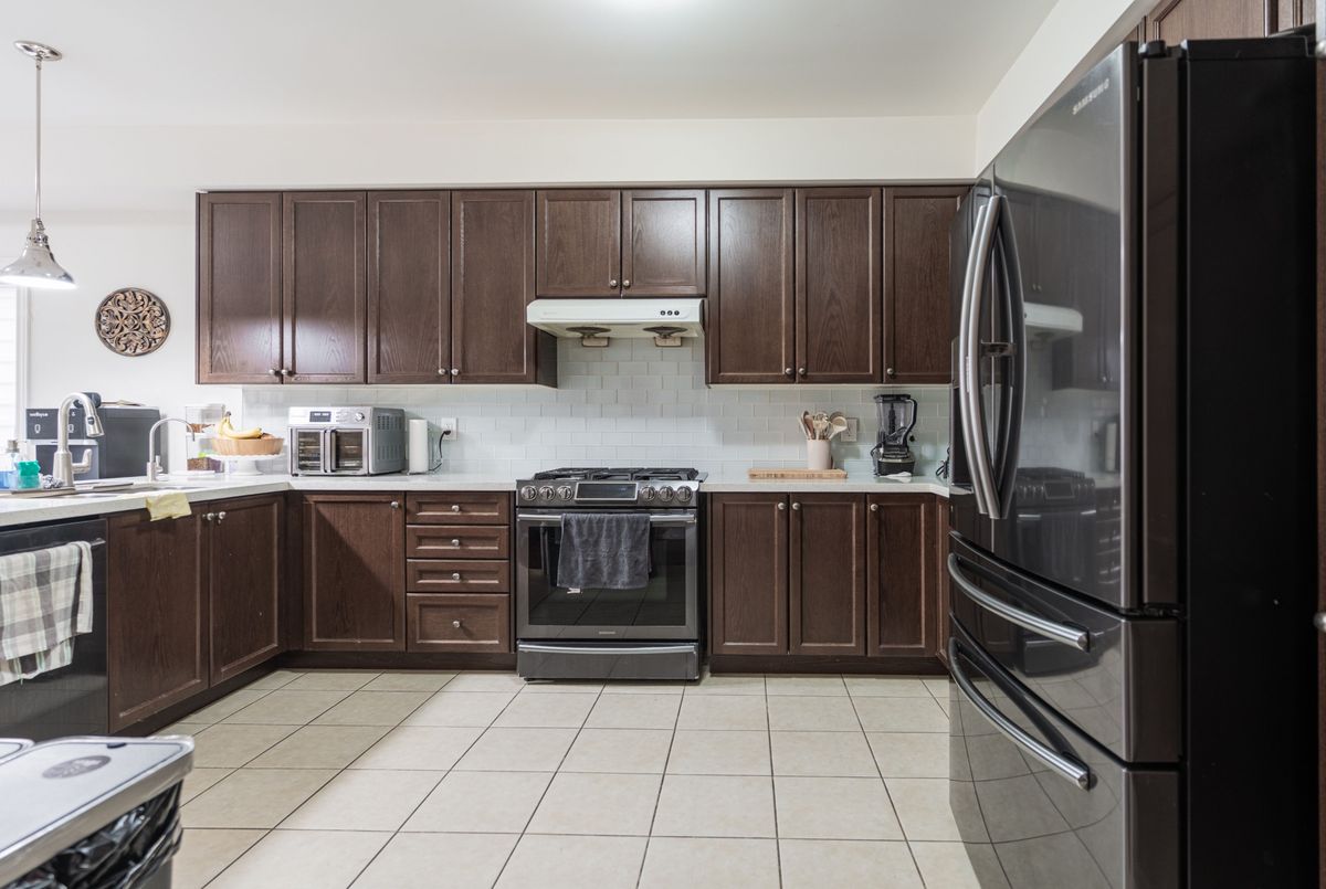278 Sharon Creek Drive East Gwillimbury 278 Sharon Creek Drive East Gwillimbury