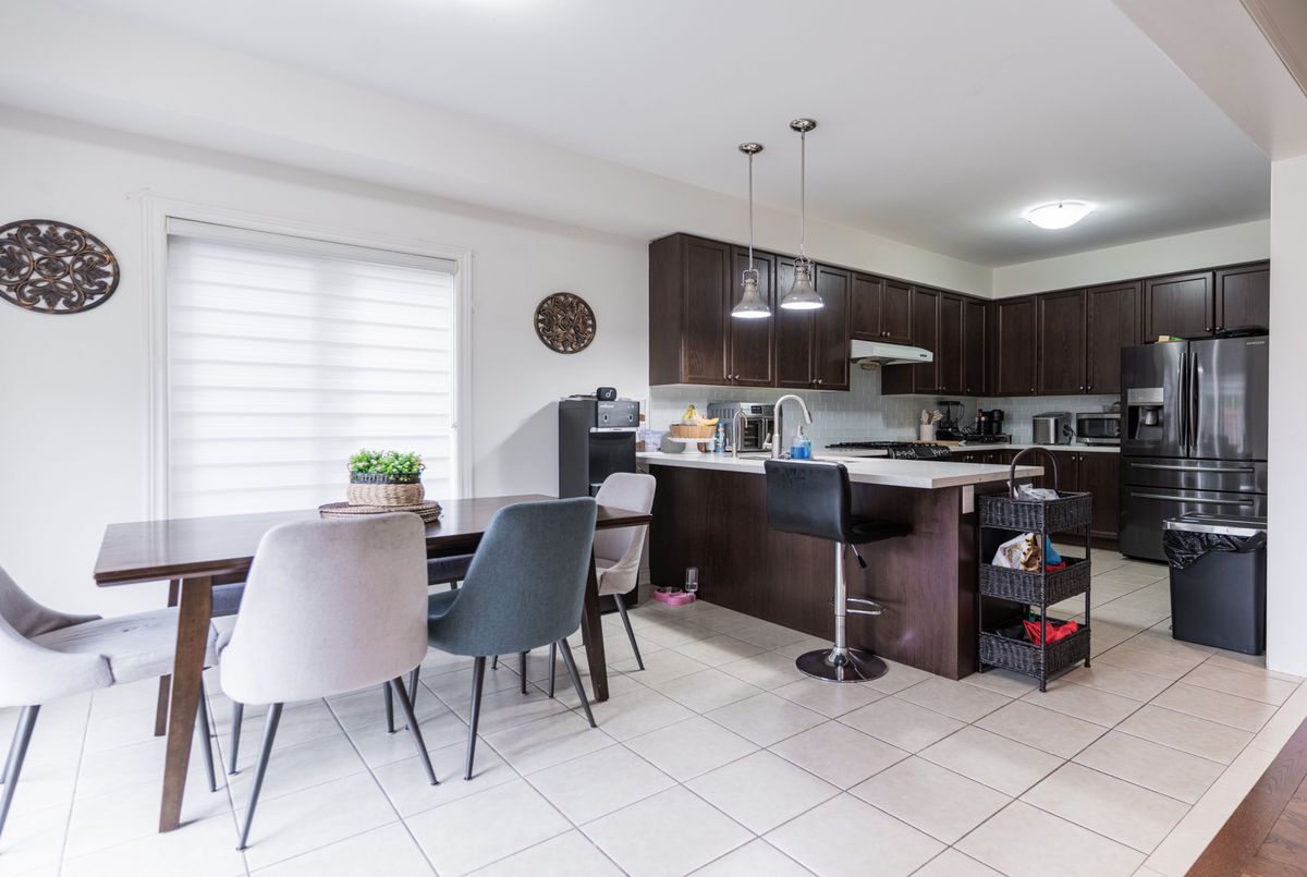 278 Sharon Creek Drive East Gwillimbury 278 Sharon Creek Drive East Gwillimbury