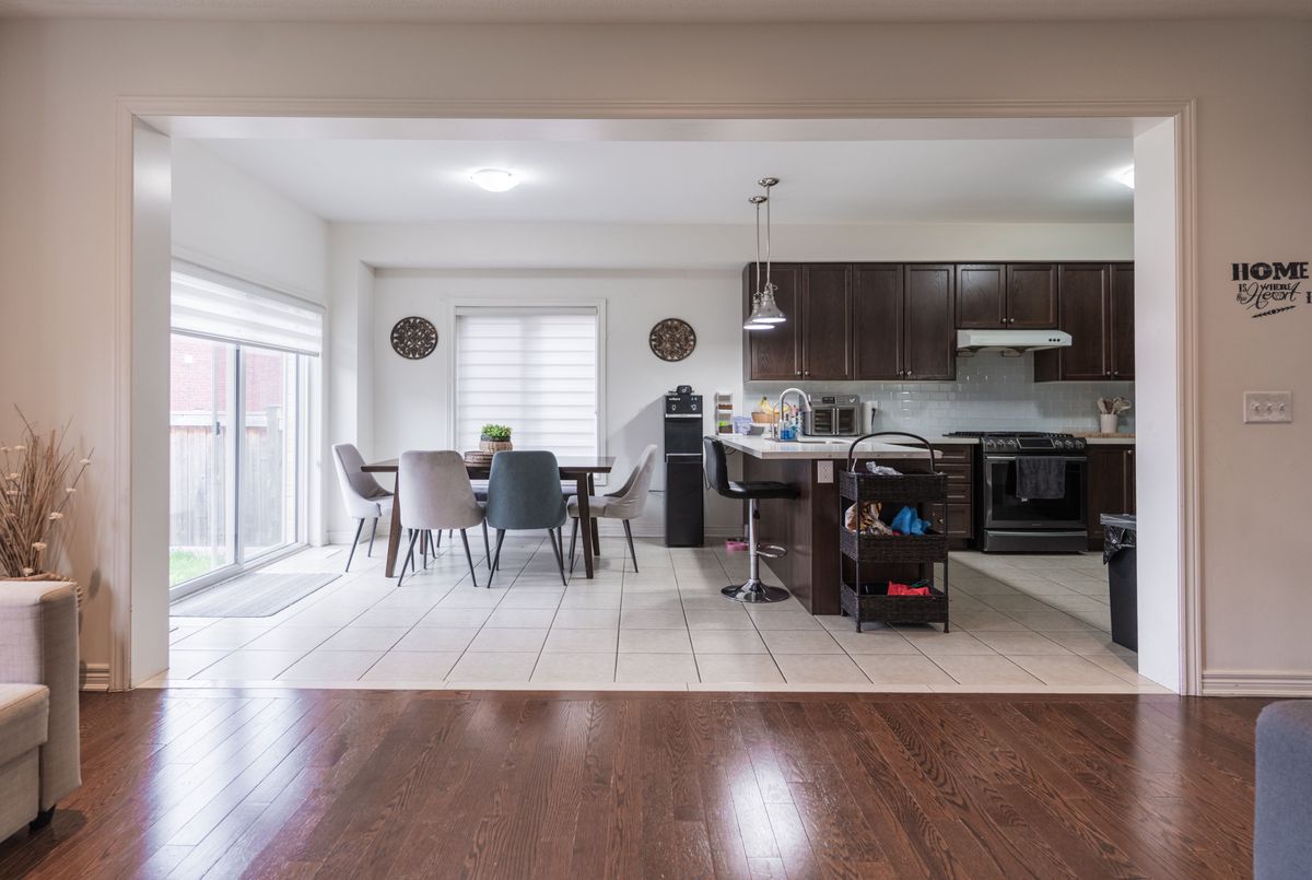 278 Sharon Creek Drive East Gwillimbury 278 Sharon Creek Drive East Gwillimbury