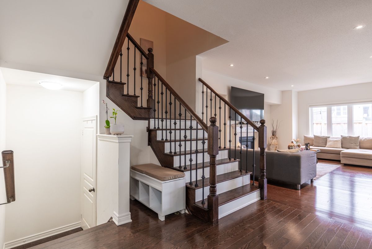 278 Sharon Creek Drive East Gwillimbury 278 Sharon Creek Drive East Gwillimbury