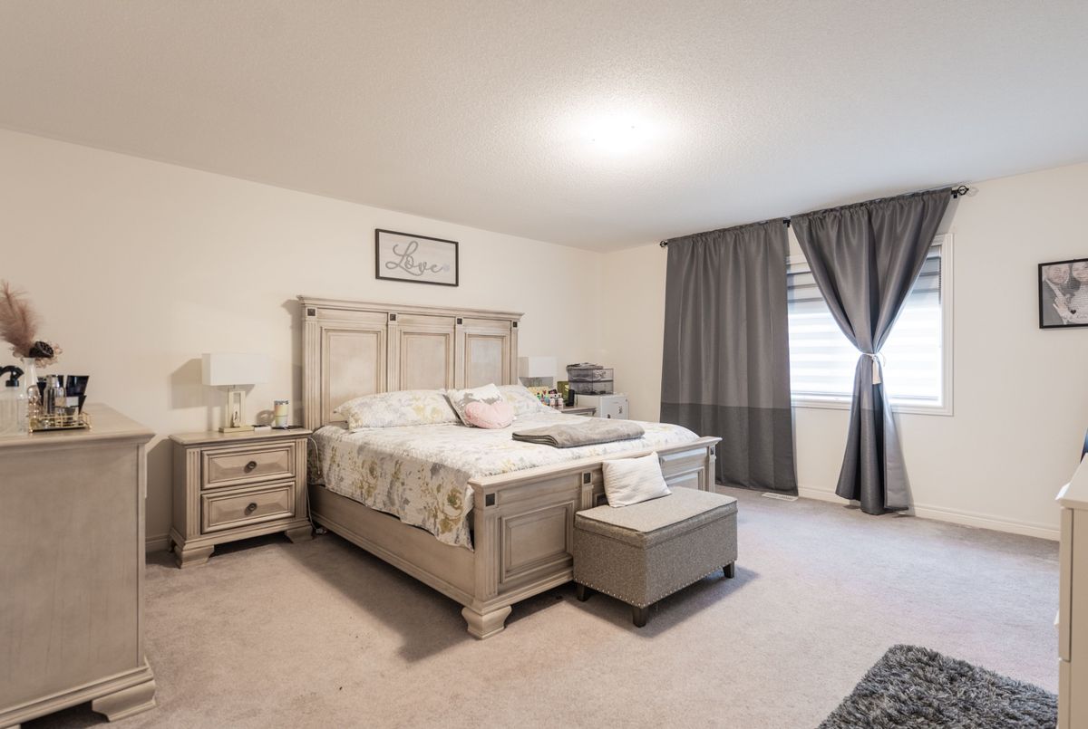 278 Sharon Creek Drive East Gwillimbury 278 Sharon Creek Drive East Gwillimbury