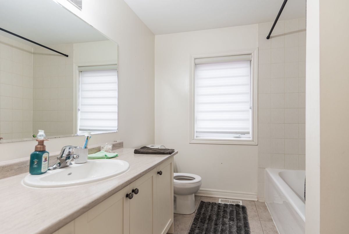 278 Sharon Creek Drive East Gwillimbury 278 Sharon Creek Drive East Gwillimbury