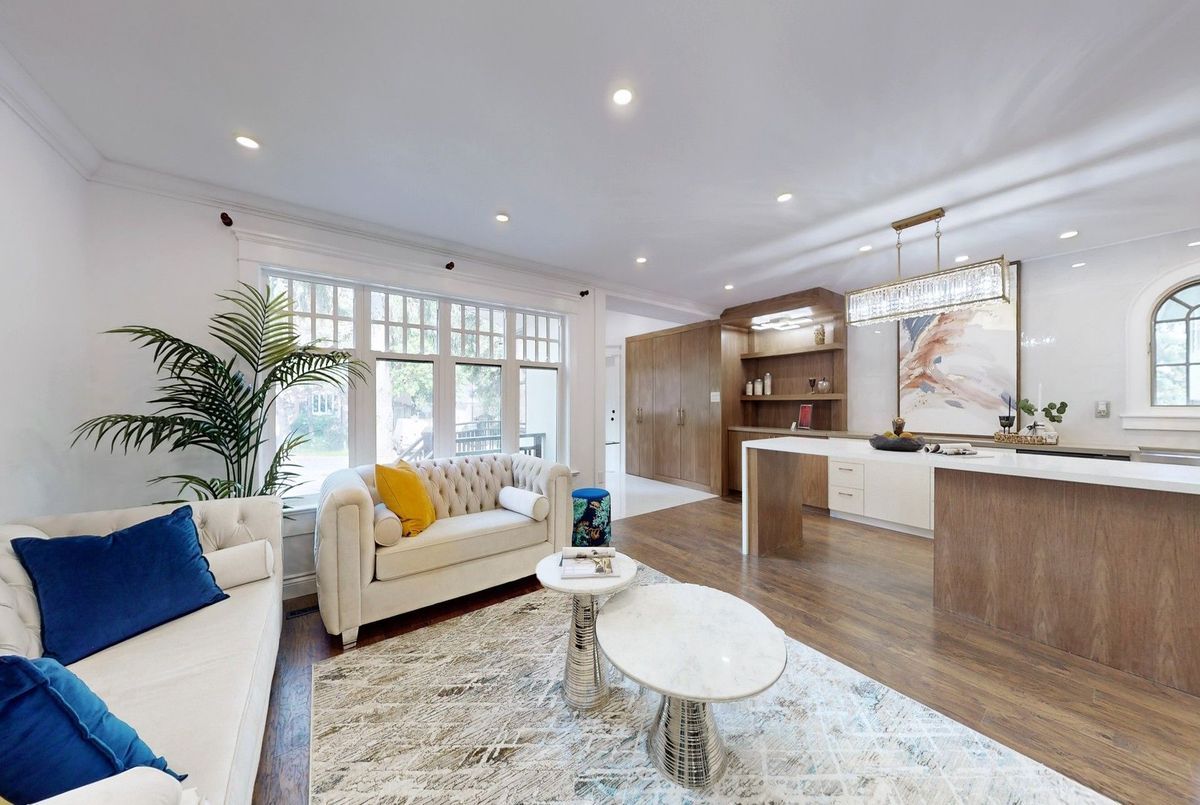 60 Hillview Drive Newmarket 60 Hillview Drive Newmarket