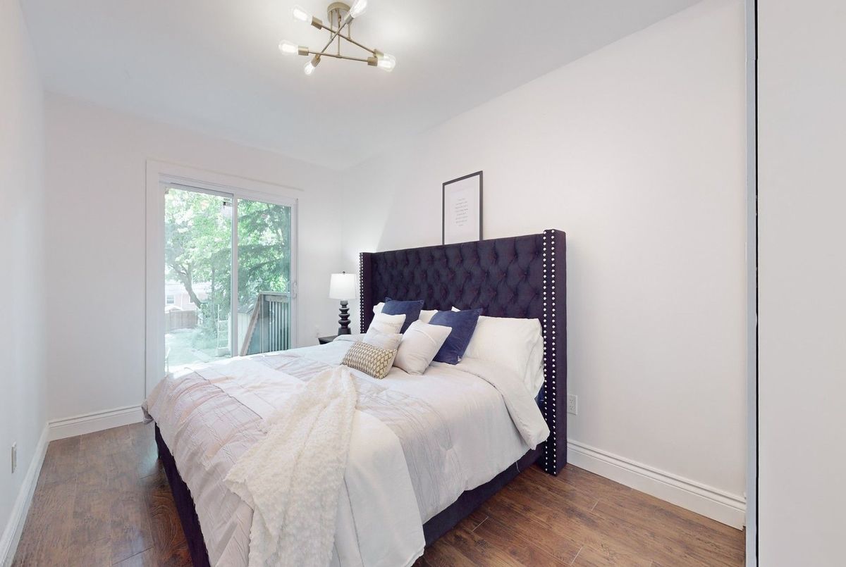 60 Hillview Drive Newmarket 60 Hillview Drive Newmarket