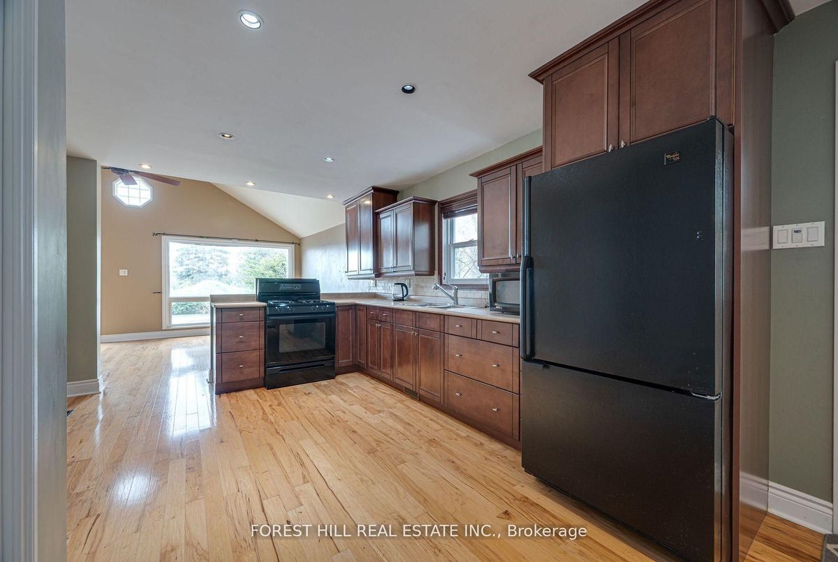 40 Connor Drive Whitchurch-Stouffville 40 Connor Drive Whitchurch-Stouffville