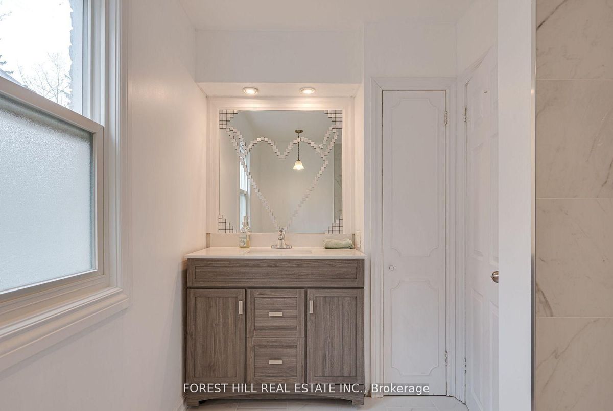 40 Connor Drive Whitchurch-Stouffville 40 Connor Drive Whitchurch-Stouffville