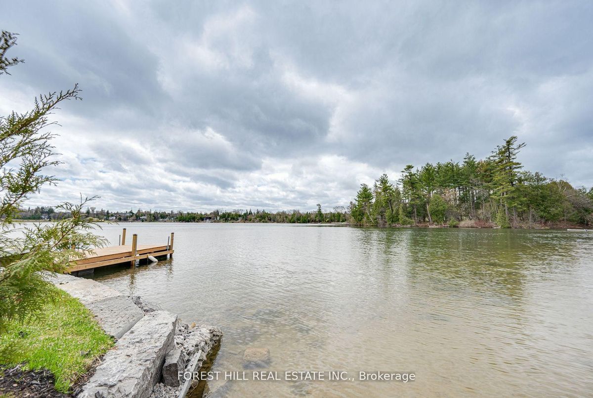 40 Connor Drive Whitchurch-Stouffville 40 Connor Drive Whitchurch-Stouffville