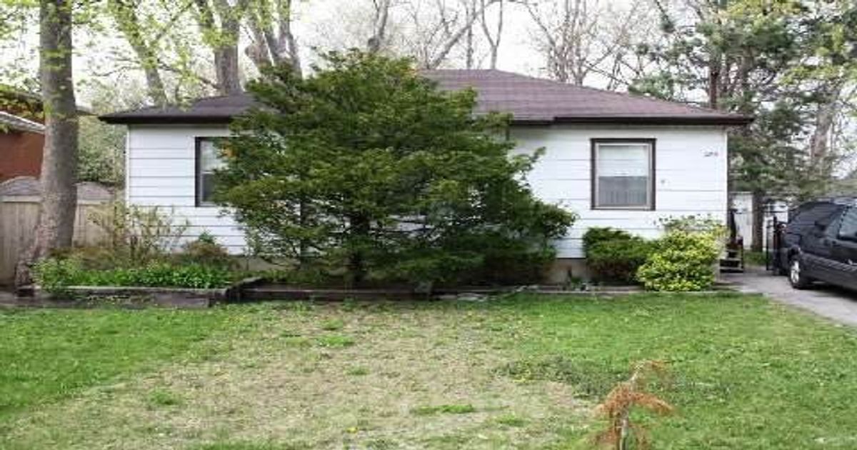 459 Palmer Ave Richmond Hill