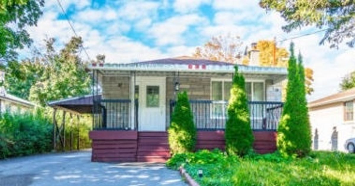 30 Beaverton Rd S Richmond Hill
