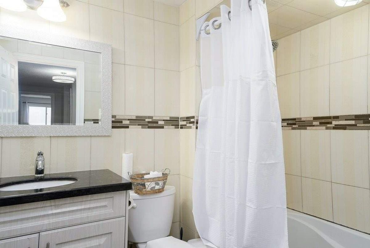 48 Bay Hill Dr Vaughan 48 Bay Hill Dr Vaughan