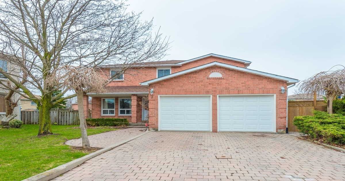 7 Rainey Crt Richmond Hill