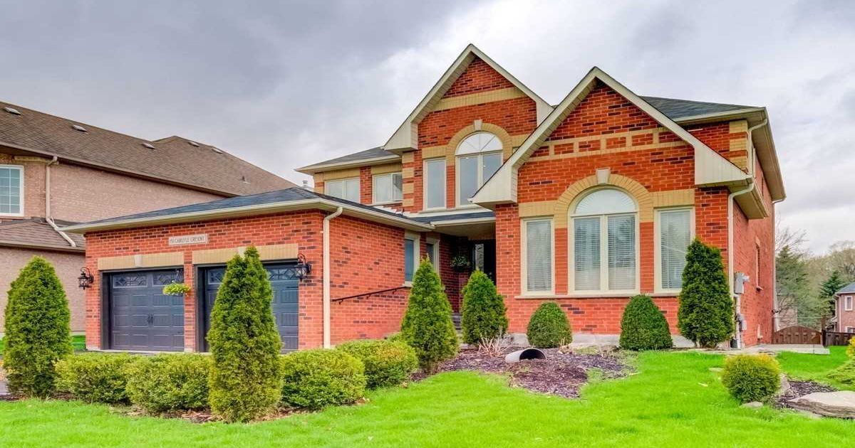 151 Carlyle Cres Aurora