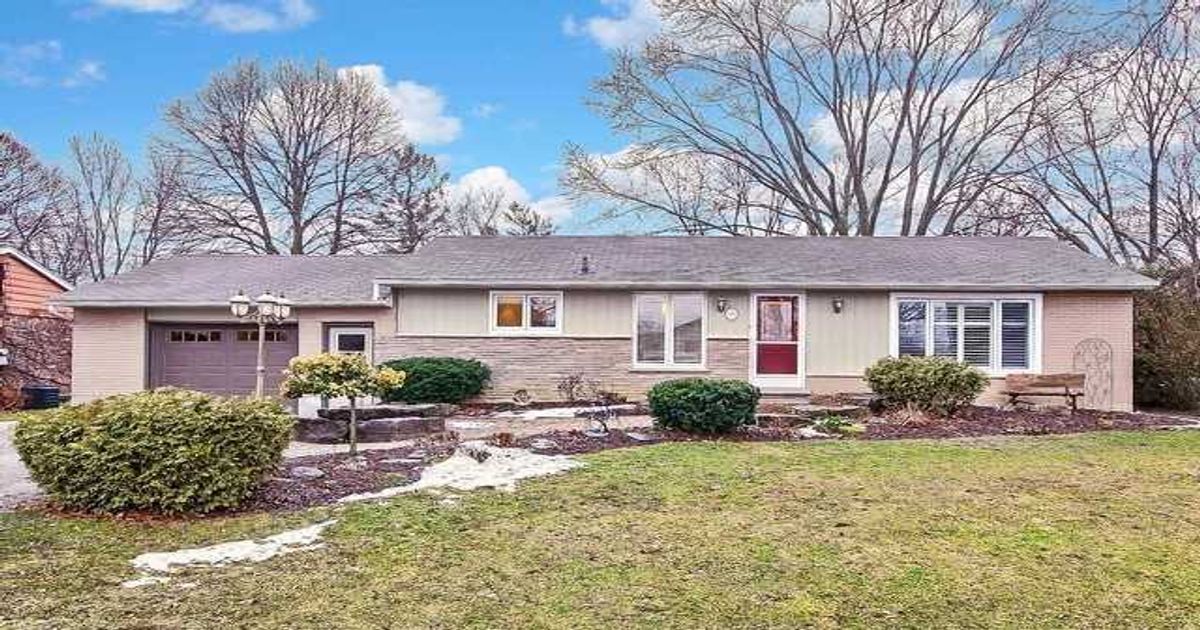 49 May Ave East Gwillimbury