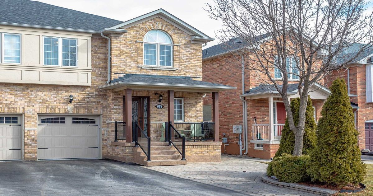 31 Montreaux Cres Vaughan