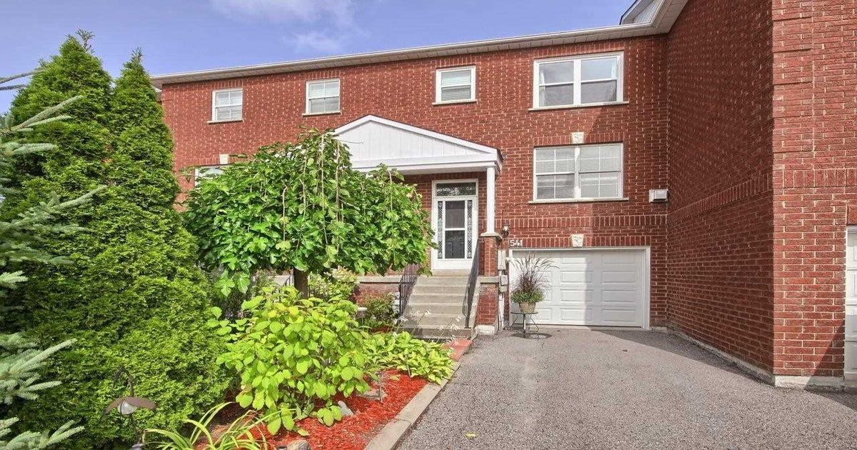 541 Bondi Ave Newmarket