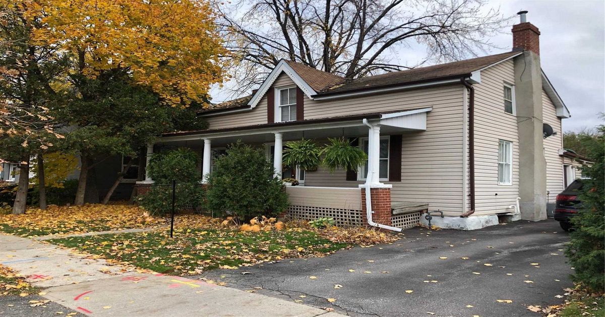 85 Wellington St E Aurora