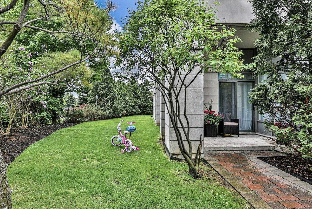 50 Disera Dr Vaughan 50 Disera Dr Vaughan