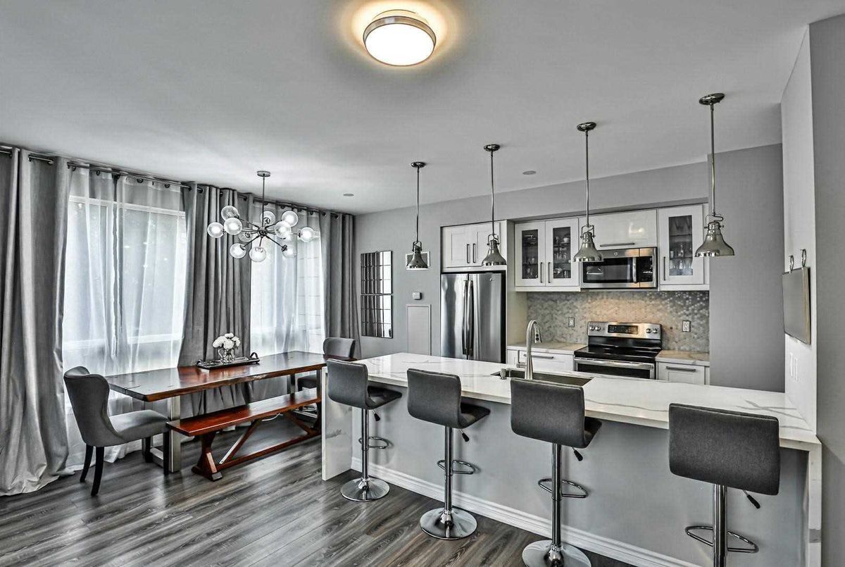 50 Disera Dr Vaughan 50 Disera Dr Vaughan